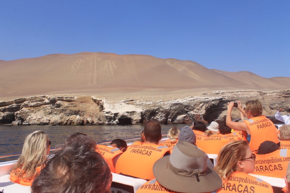 Paracas Oasis Huacachina And Nazca Lines Days Turismo Iperu